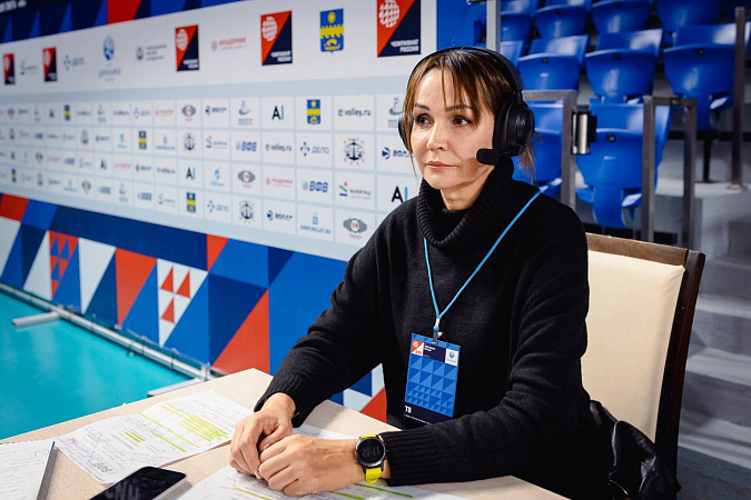 Смотрите трансляции домашних матчей команды с комментариями МСМК по волейболу Натальи Курносовой